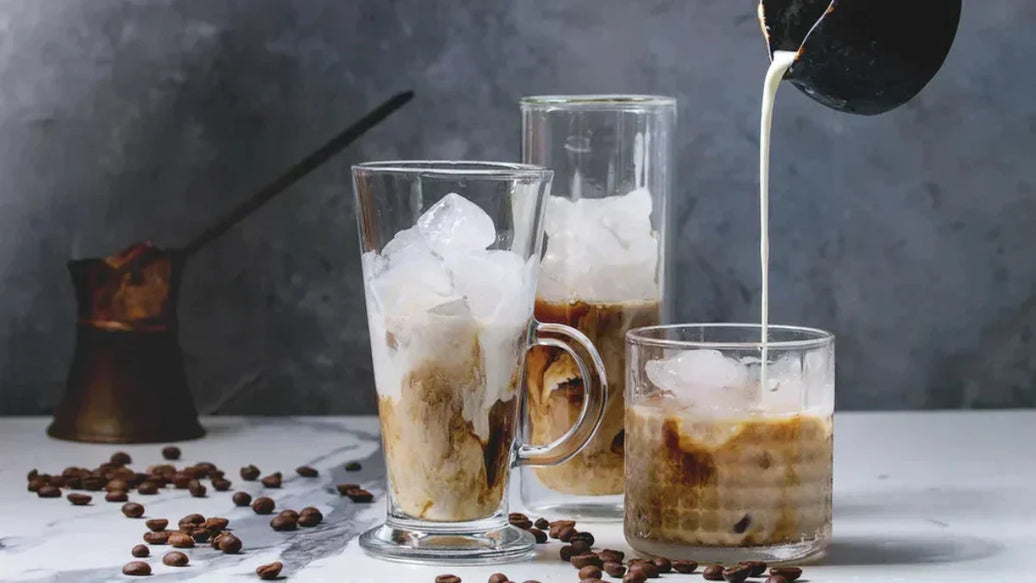 Türk kahveli badem sütlü ice latte